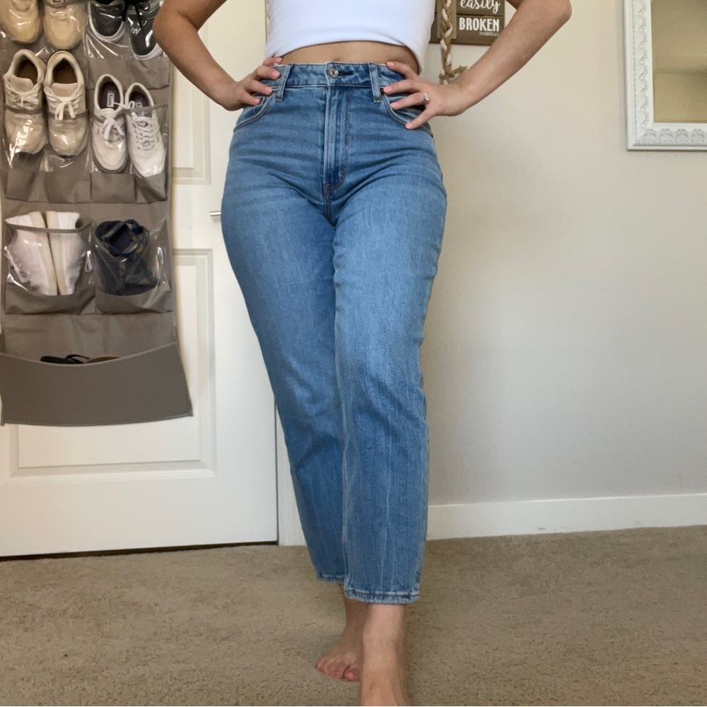 Abercrombie Curve Love Mom High Rise Jeans
